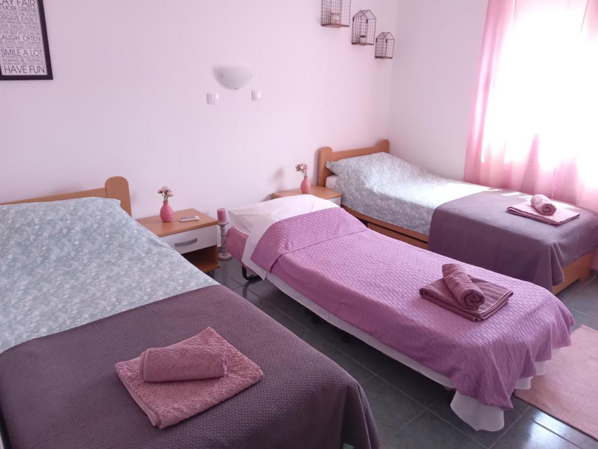 Holiday House Lara Starigrad Paklenica Exteriör bild